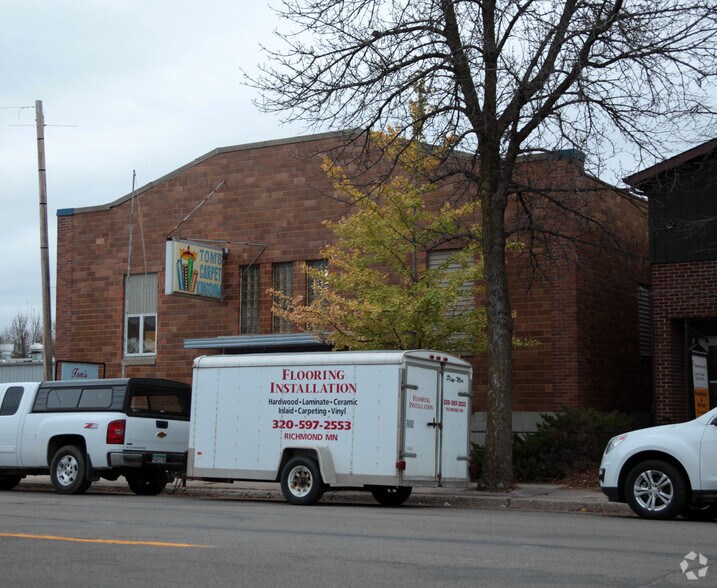 More Photos Of 390 State St N, Eden Valley Freestanding For Sale