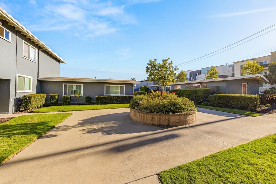 More Photos Of 284 N Chorro St, San Luis Obispo Apartments For Sale