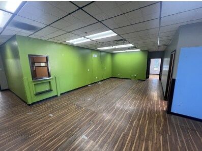 More Photos Of 2331 Millpark Dr, Maryland Heights Warehouse For Lease