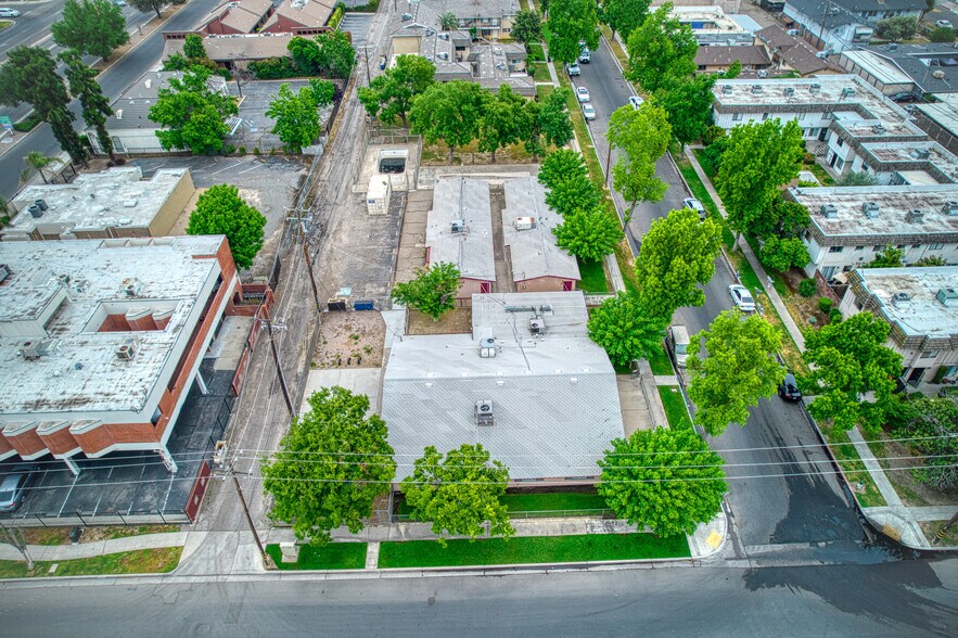 More Photos Of 3311-3315 E Sierra Madre Ave, Fresno Daycare Center For Sale