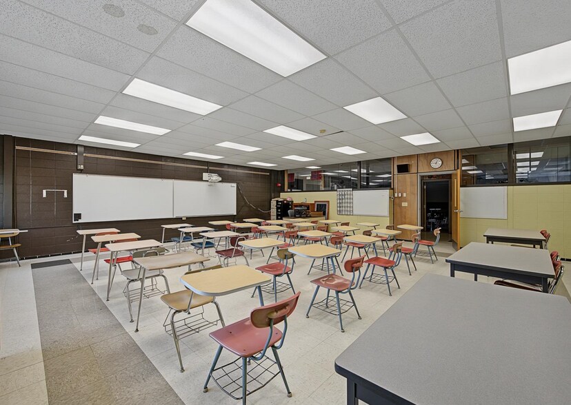 More Photos Of 1600 26th St, Monroe Schools For Sale