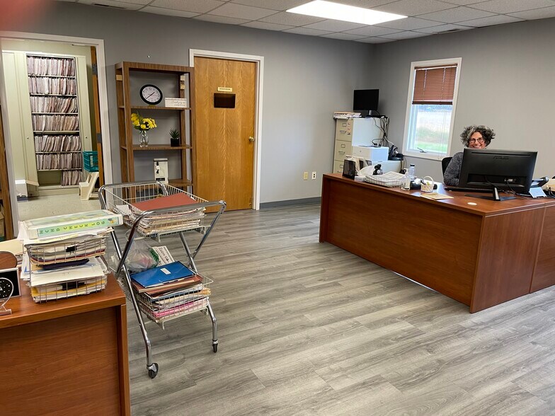 More Photos Of 7114 Lankford Hwy, Nassawadox Medical For Sale