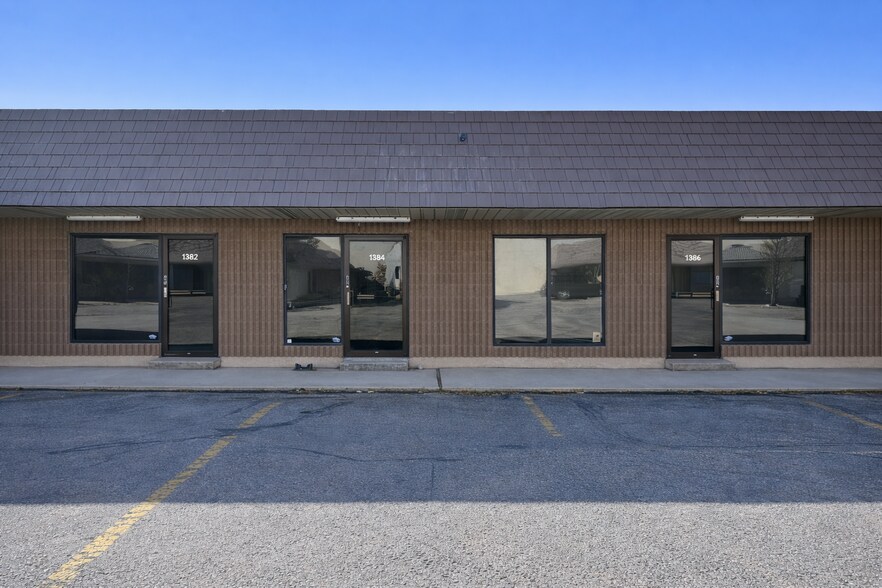 Primary Photo Of 1356-1372 W Center St, Orem Warehouse For Lease