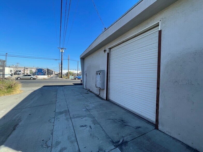 More Photos Of 1401 W 15th St, Long Beach Warehouse For Lease