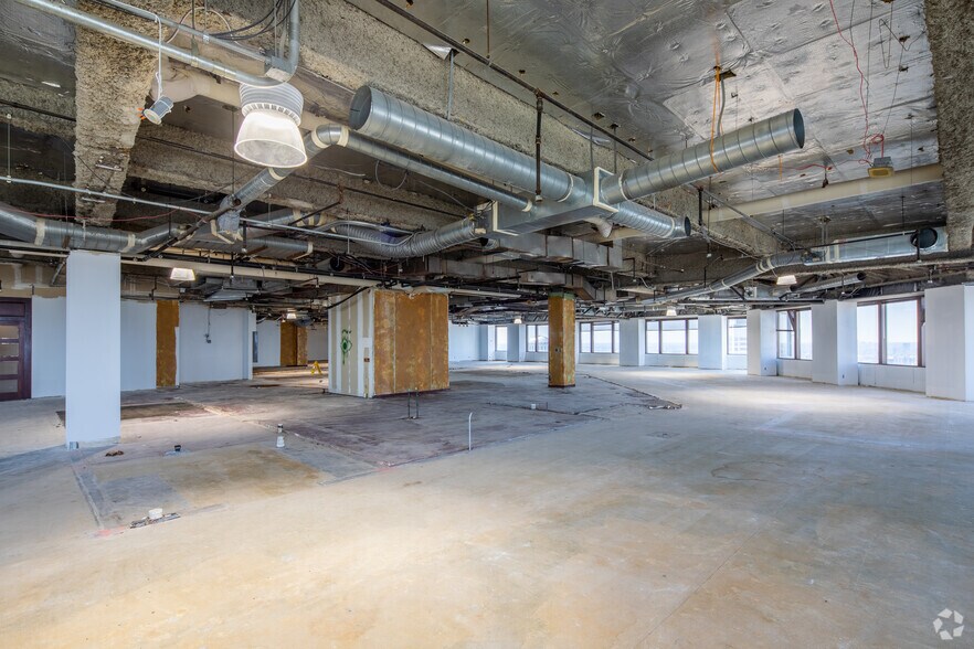 Photo of 40th Floor Ste 