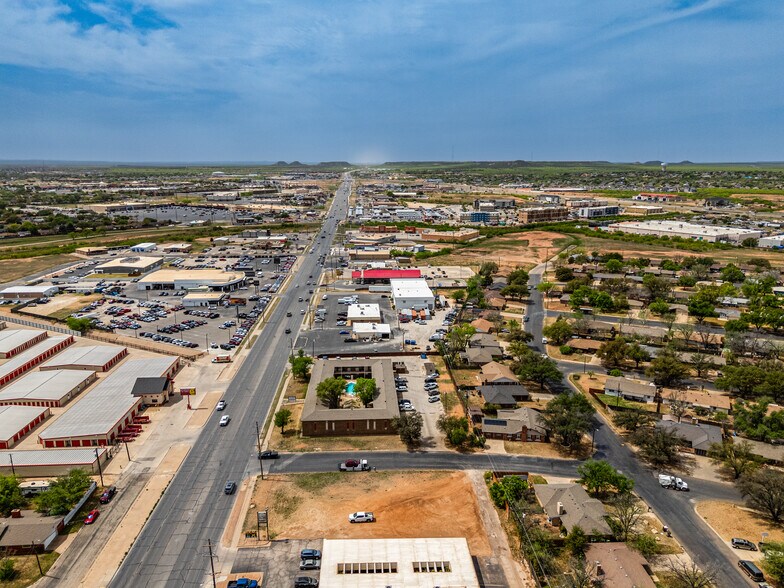 More Photos Of 3902 Sherwood Way, San Angelo Apartments For Sale