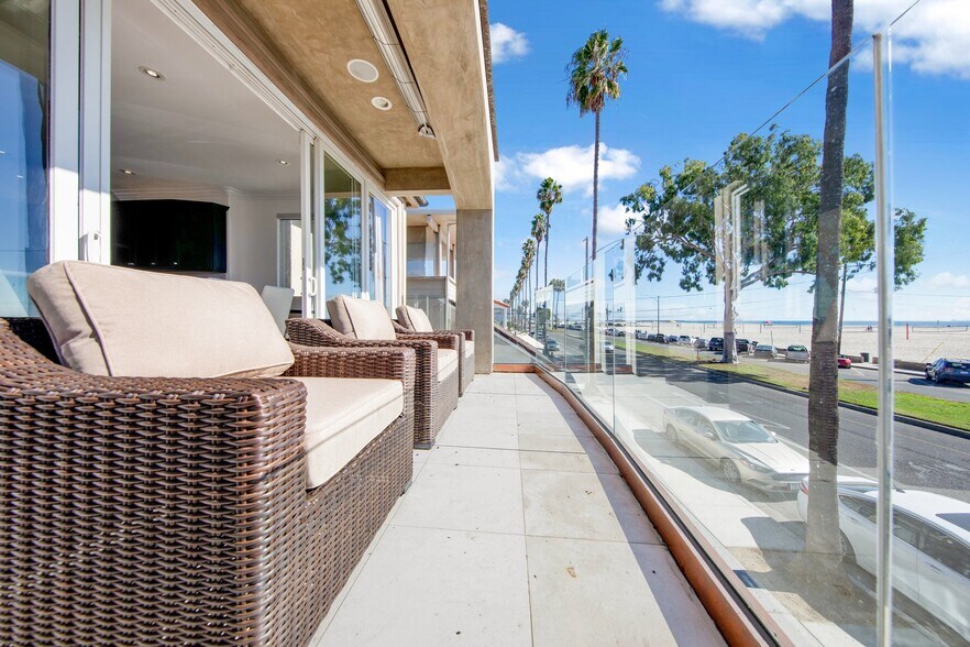 More Photos Of 5121 E Ocean Blvd, Long Beach Apartments For Sale