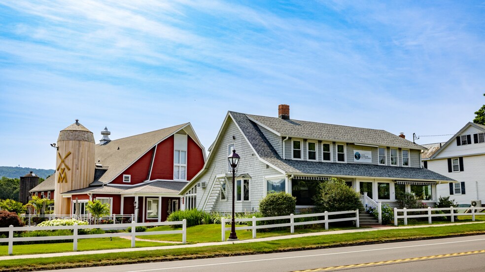 More Photos Of 120-152 Simsbury Rd, Avon Unknown For Lease