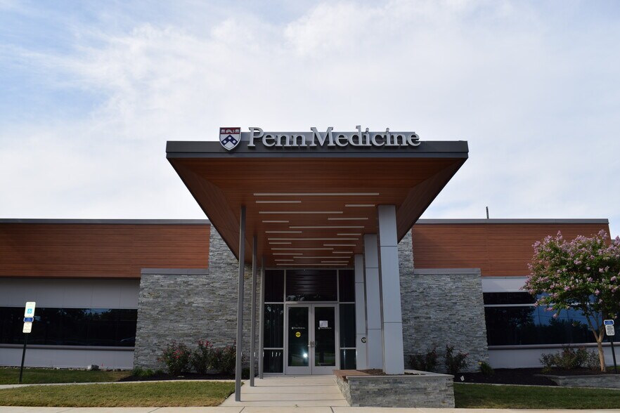 More Photos Of 5000 Dearborn Cir, Mount Laurel Medical For Lease