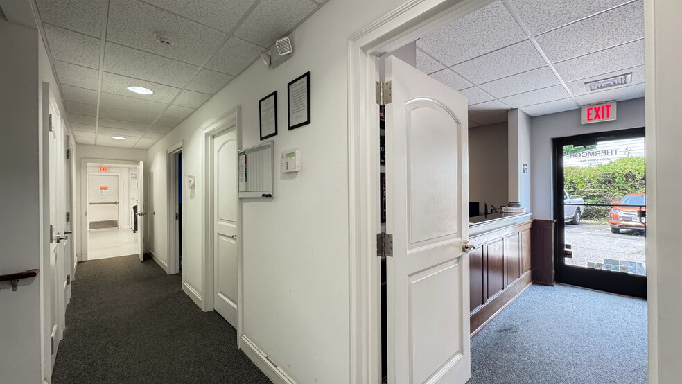 More Photos Of 2601 Colley Ave, Norfolk Warehouse For Lease