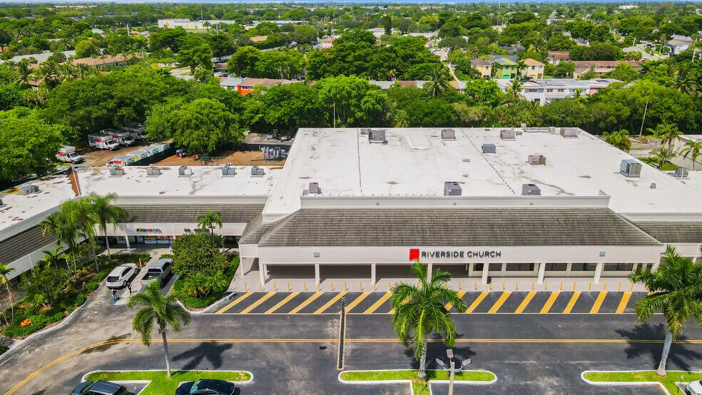 More Photos Of 941 Kimberly Blvd, North Lauderdale Unknown For Lease