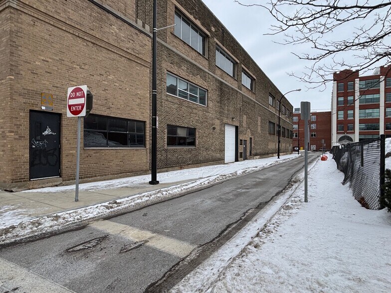 More Photos Of 821 Main St, Buffalo Warehouse For Sale