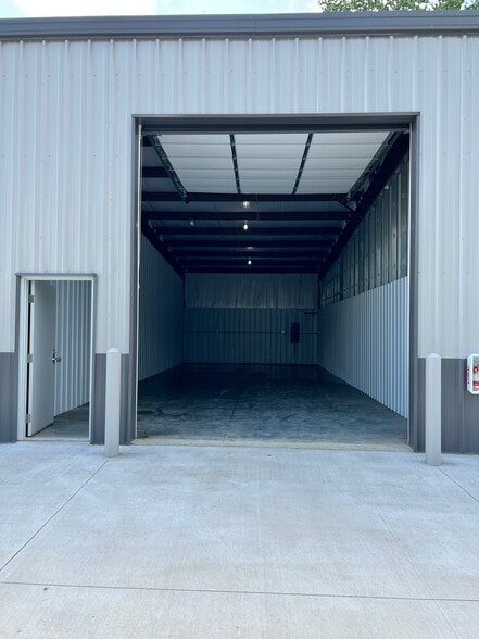 More Photos Of 660 NE US Highway 24, Topeka Industrial For Lease