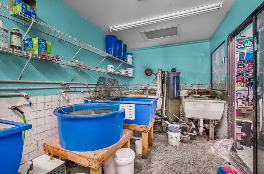 More Photos Of 1204 S US 1, Vero Beach Freestanding For Sale