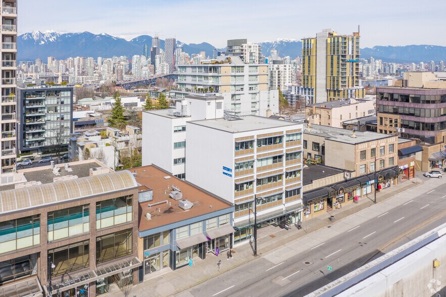 More Photos Of 1541 W Broadway, Vancouver Office For Sale