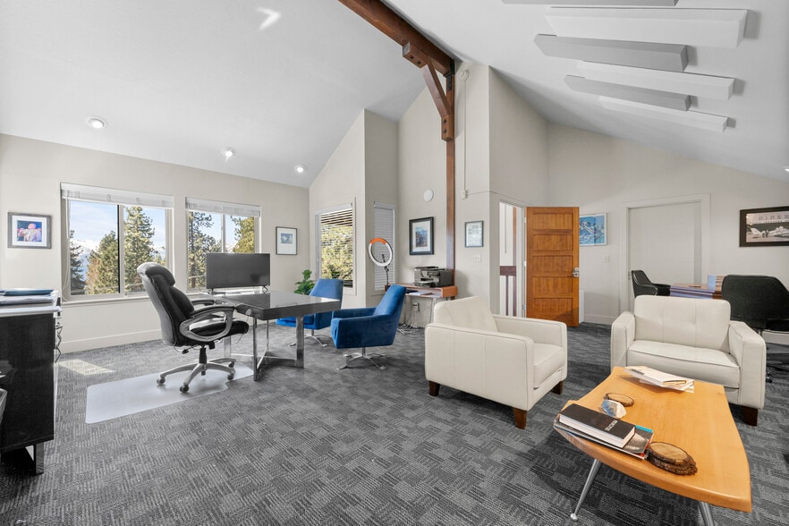 More Photos Of 625 Hwy 50, Zephyr Cove Office For Sale