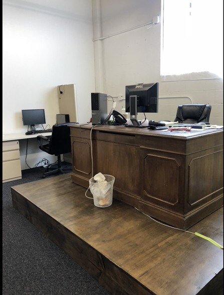 More Photos Of 13161-13165 Sherman Way, North Hollywood Warehouse For Lease