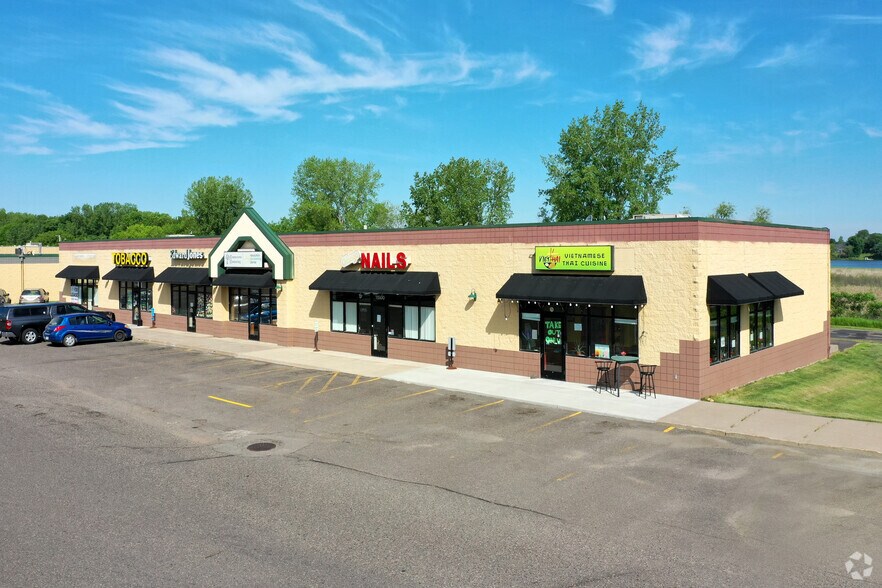 Primary Photo Of 11488-11506 Brink Ave, Chisago City General Retail For Lease