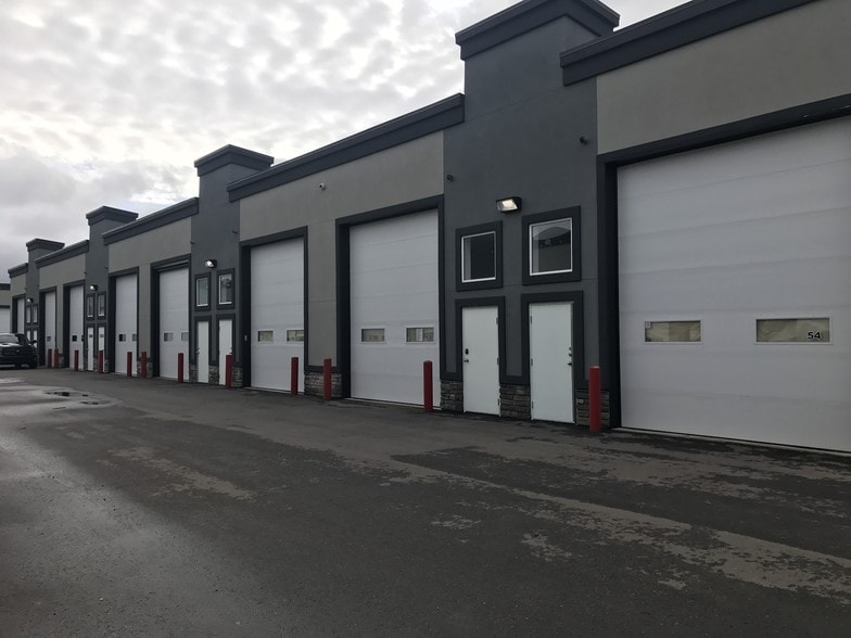 More Photos Of 9903 209 St NW, Edmonton Warehouse For Sale