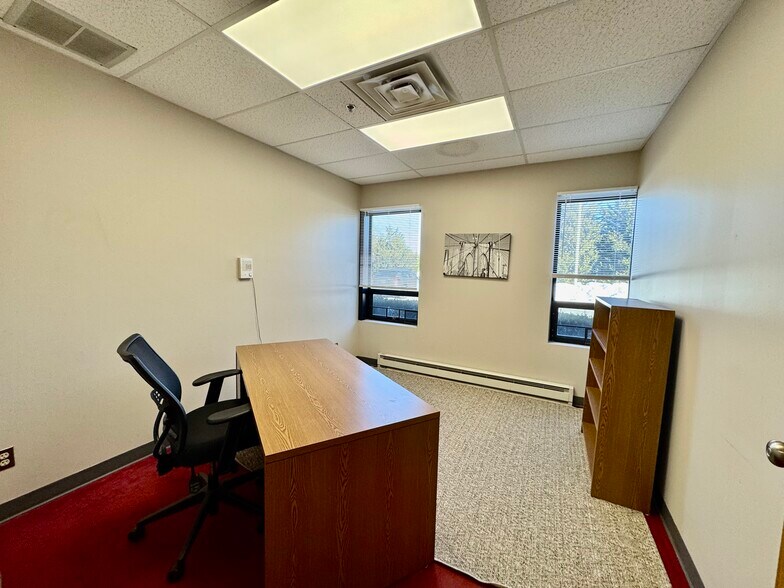 More Photos Of 207 Highpoint Ave, Portsmouth Research And Development For Lease