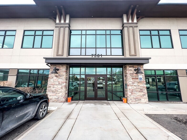 More Photos Of 7501 Village Square Dr, Castle Pines Medical For Sale