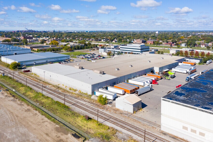 More Photos Of 6401 W Fort St, Detroit Manufacturing For Lease