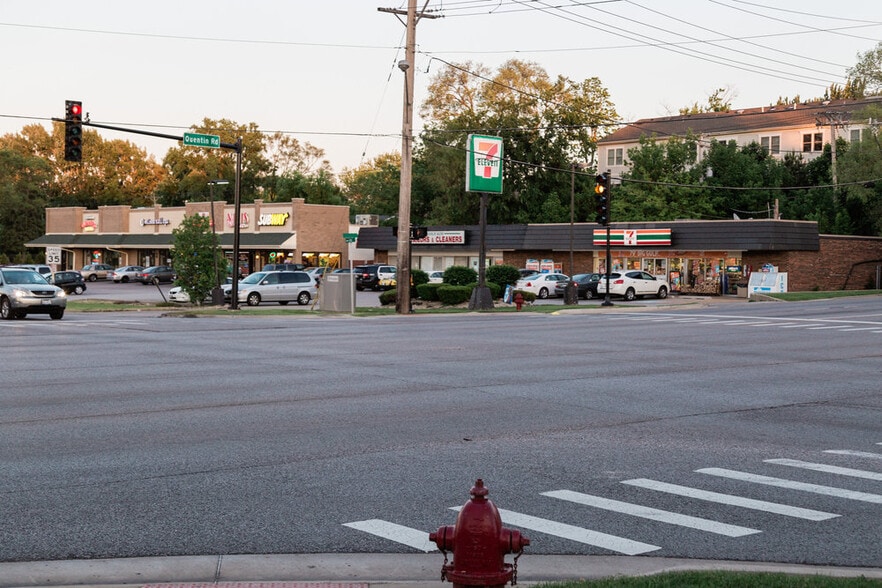 More Photos Of 737-753 W Palatine Rd, Palatine Convenience Store For Sale