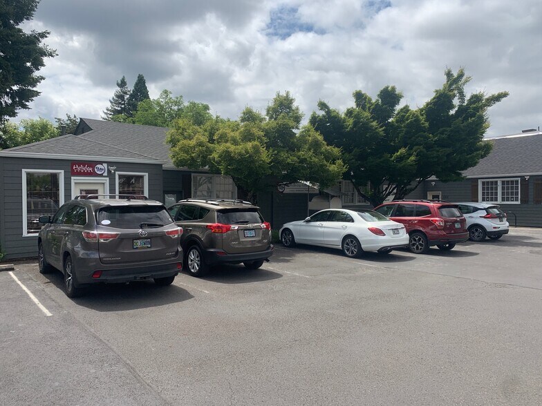 More Photos Of 1320-1328 W 2nd Ave, Eugene Food Processing For Lease