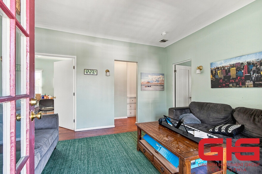 More Photos Of 146-154 N Holliston Ave, Pasadena Rehabilitation Center For Sale