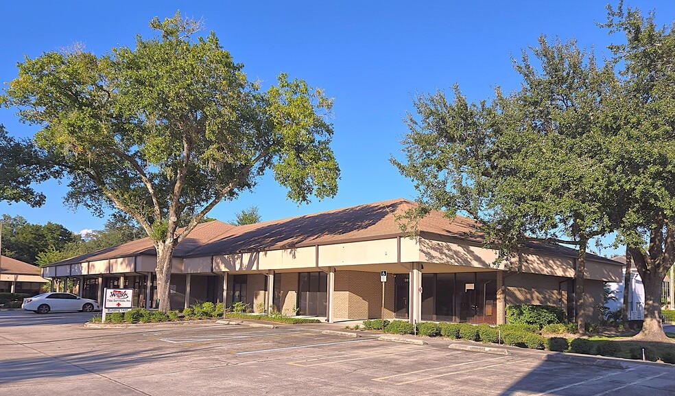 Primary Photo Of 1425 W State Road 434, Longwood Storefront Retail Office For Lease