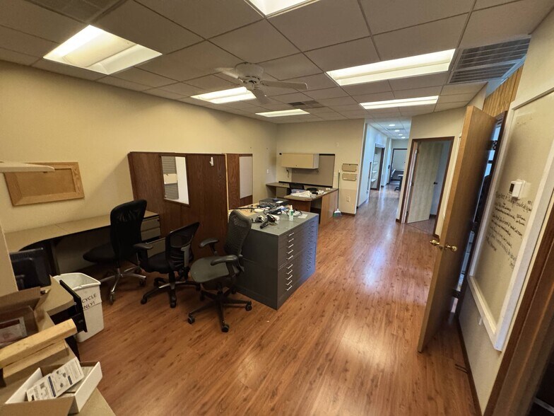 More Photos Of 4070 E Brigham Rd, Blue Mounds Office For Sale