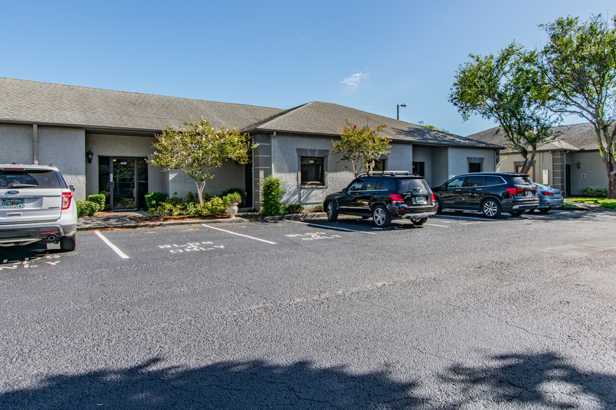 More Photos Of 13555 Automobile Blvd, Clearwater Medical For Lease