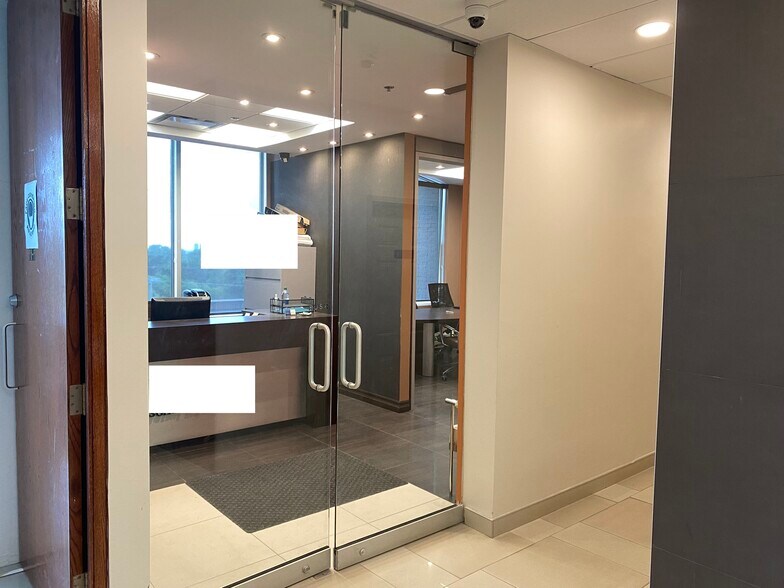 More Photos Of 7368 Yonge St, Vaughan Office For Sale