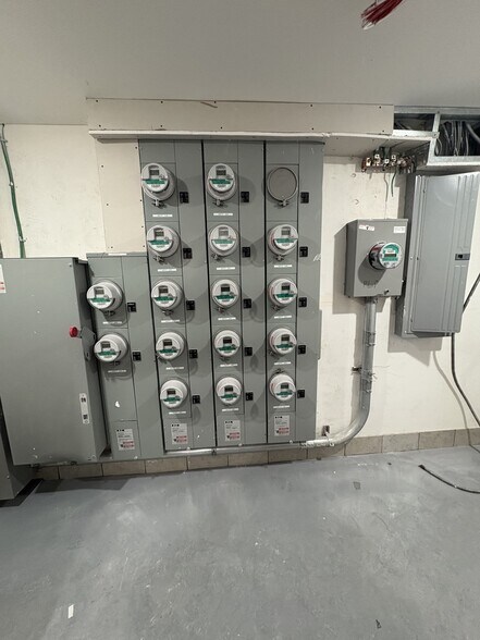 More Photos Of 722 Saint Lawrence Ave, Bronx Apartments For Sale