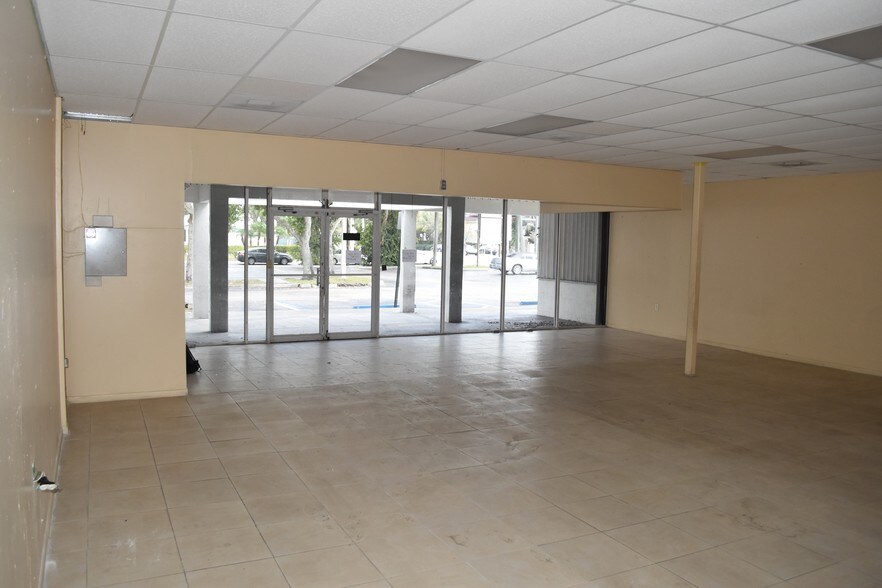 More Photos Of 4040 SW 69th Ave, Miramar Freestanding For Sale