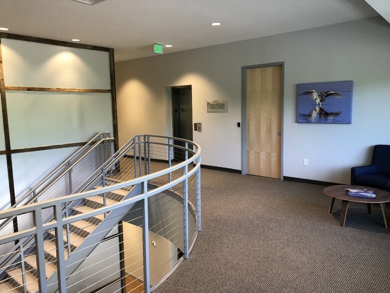 More Photos Of 363 Wando Place Dr, Mount Pleasant Loft Creative Space For Lease