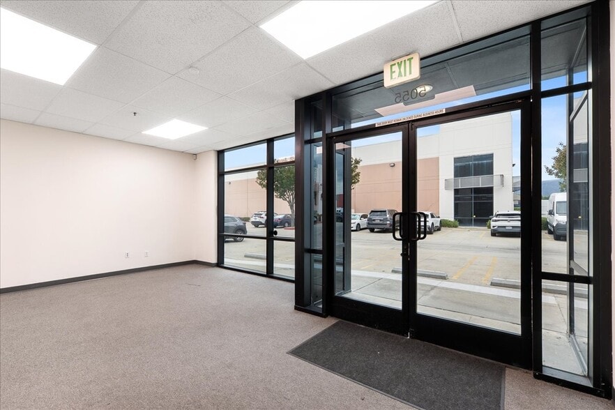 More Photos Of 5047-5057 N Walnut Grove Ave, Rosemead Manufacturing For Sale