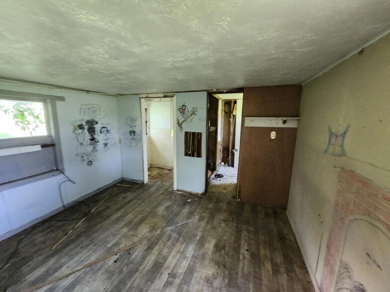 More Photos Of 1303 US-63, Cabool Apartments For Sale