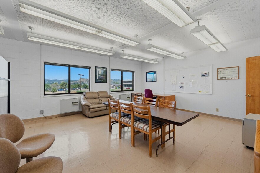 More Photos Of 1930 E Main St, Trinidad Office For Sale