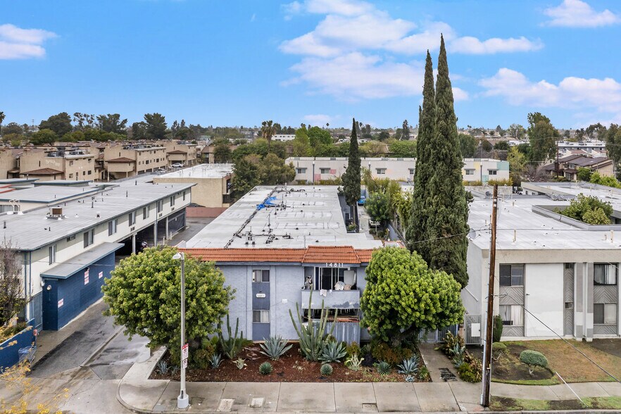 More Photos Of 14811 Parthenia St, Panorama City Apartments For Sale
