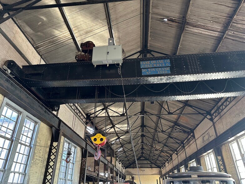 More Photos Of 426 Commercial St, Marseilles Industrial For Sale