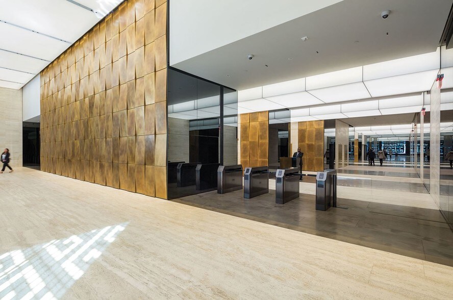 More Photos Of 605 Third Ave, New York Coworking Space