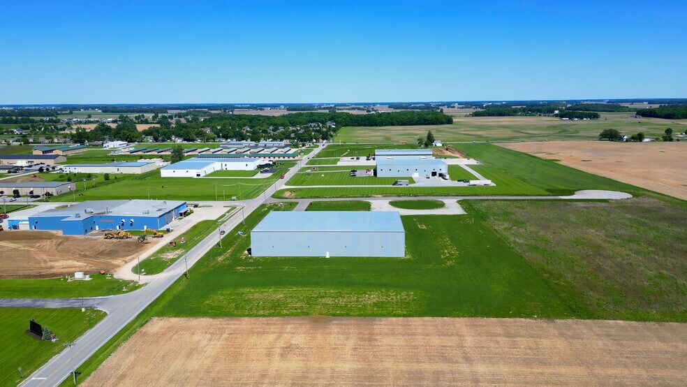 More Photos Of 1820 Baker Drive, Ossian Distribution For Lease