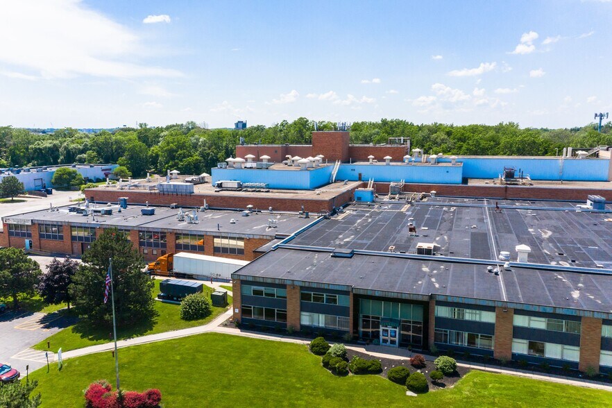 More Photos Of 1999 Mount Read Blvd, Rochester Manufacturing For Lease