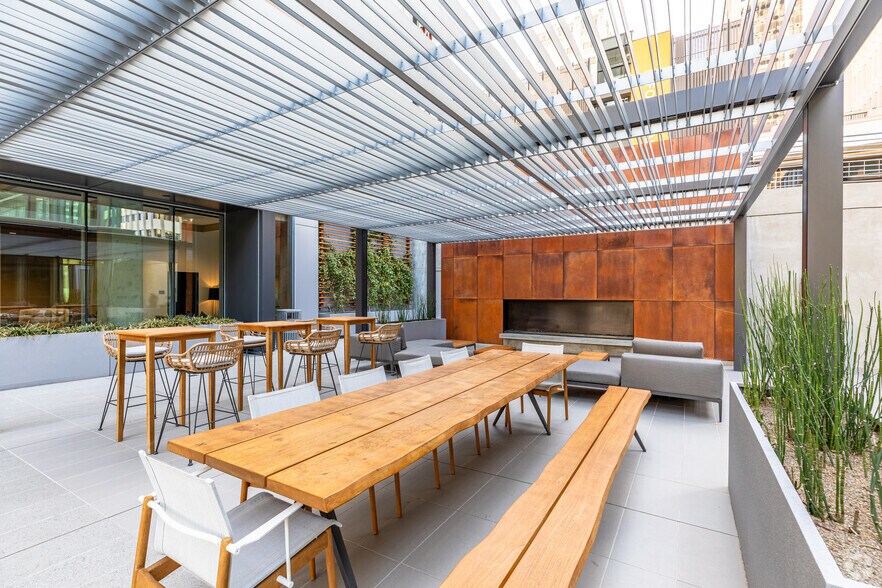 More Photos Of 451 A St, San Diego Office For Lease