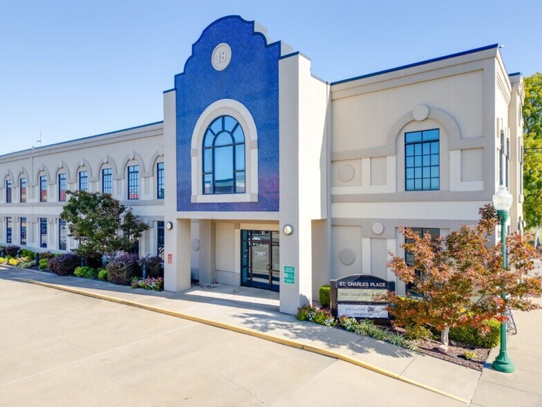 More Photos Of 19 N 5th St, Fort Smith Office For Lease