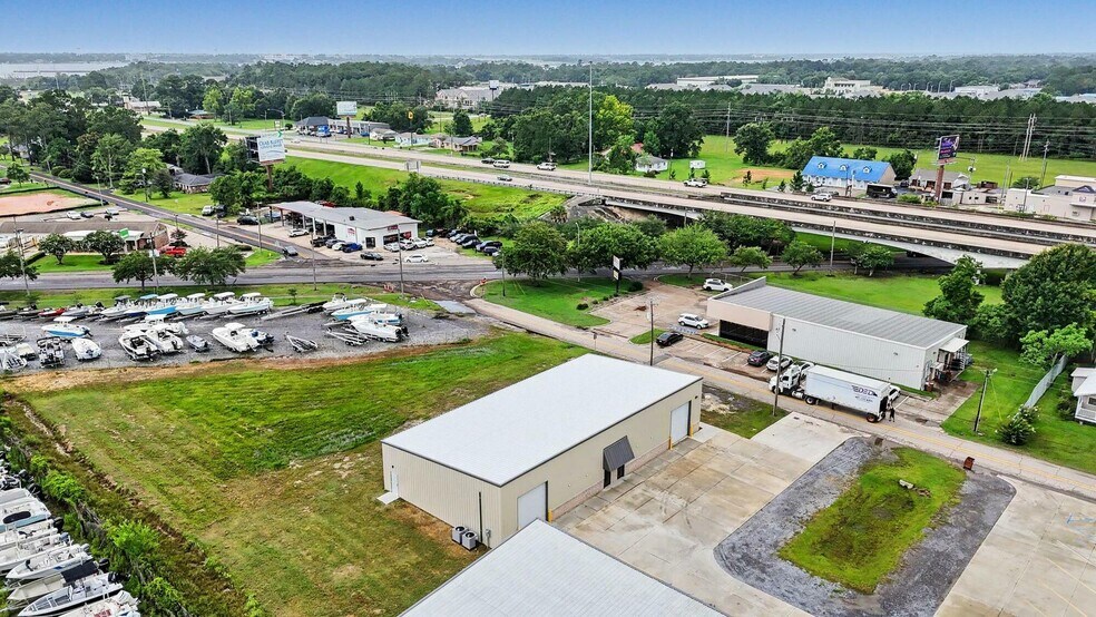 More Photos Of 3291 Warrior Dr, D'Iberville Light Distribution For Lease