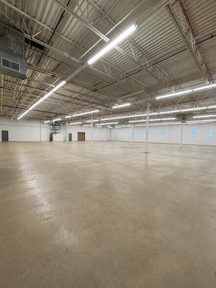 More Photos Of 4 Lomar Park Dr, Pepperell Manufacturing For Sale