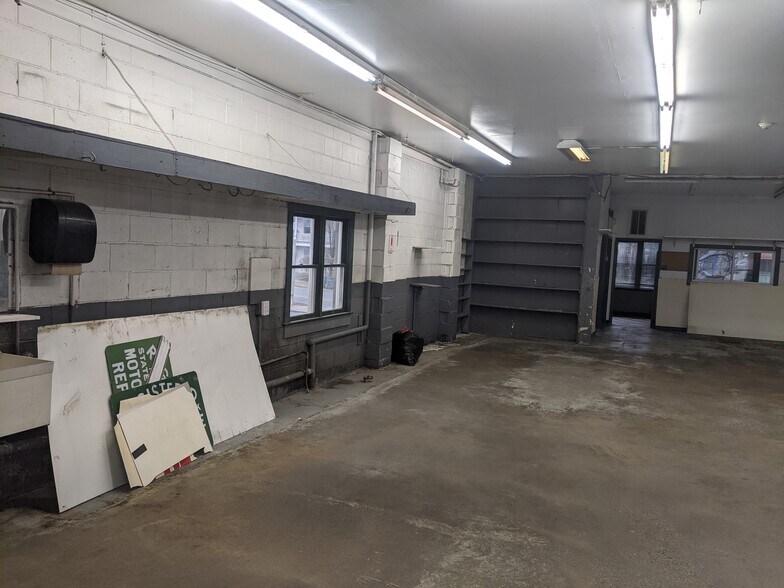 More Photos Of 330 Lexington Ave, Mount Kisco General Retail For Sale