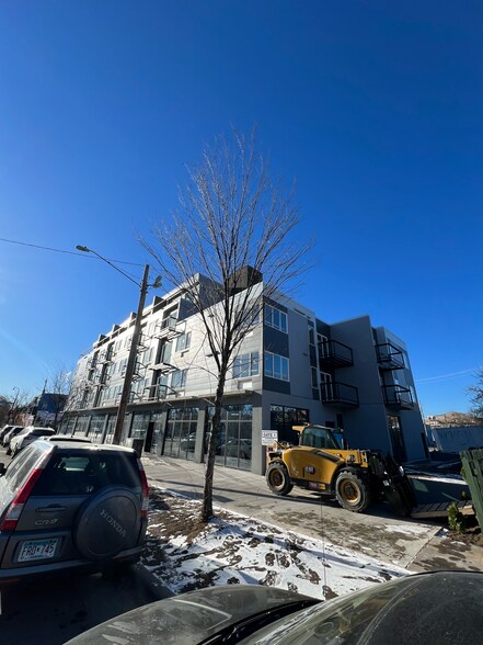 More Photos Of 2944 17th Ave S, Minneapolis Storefront Retail Office For Lease
